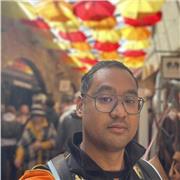 Inglés nativo con 20 años de experiencia como director de mi propia academia: Little Robin.